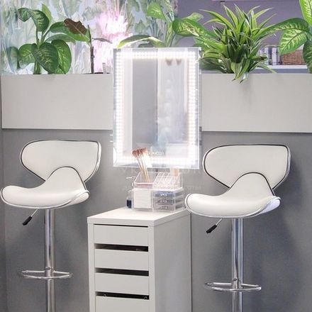 Стільчик для візажу Sally