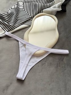 Бавовняні стрінги на лямочках