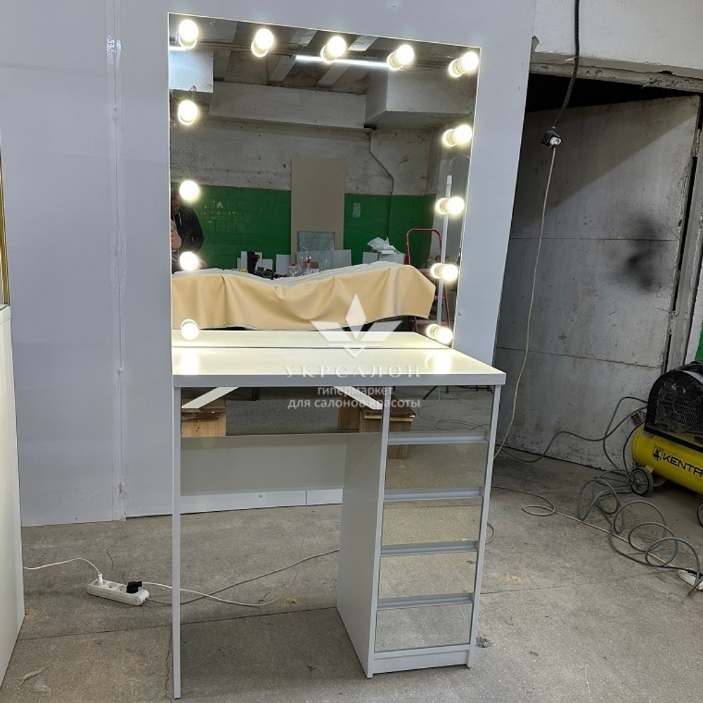 Робоче місце перукаря ДЗ-05
