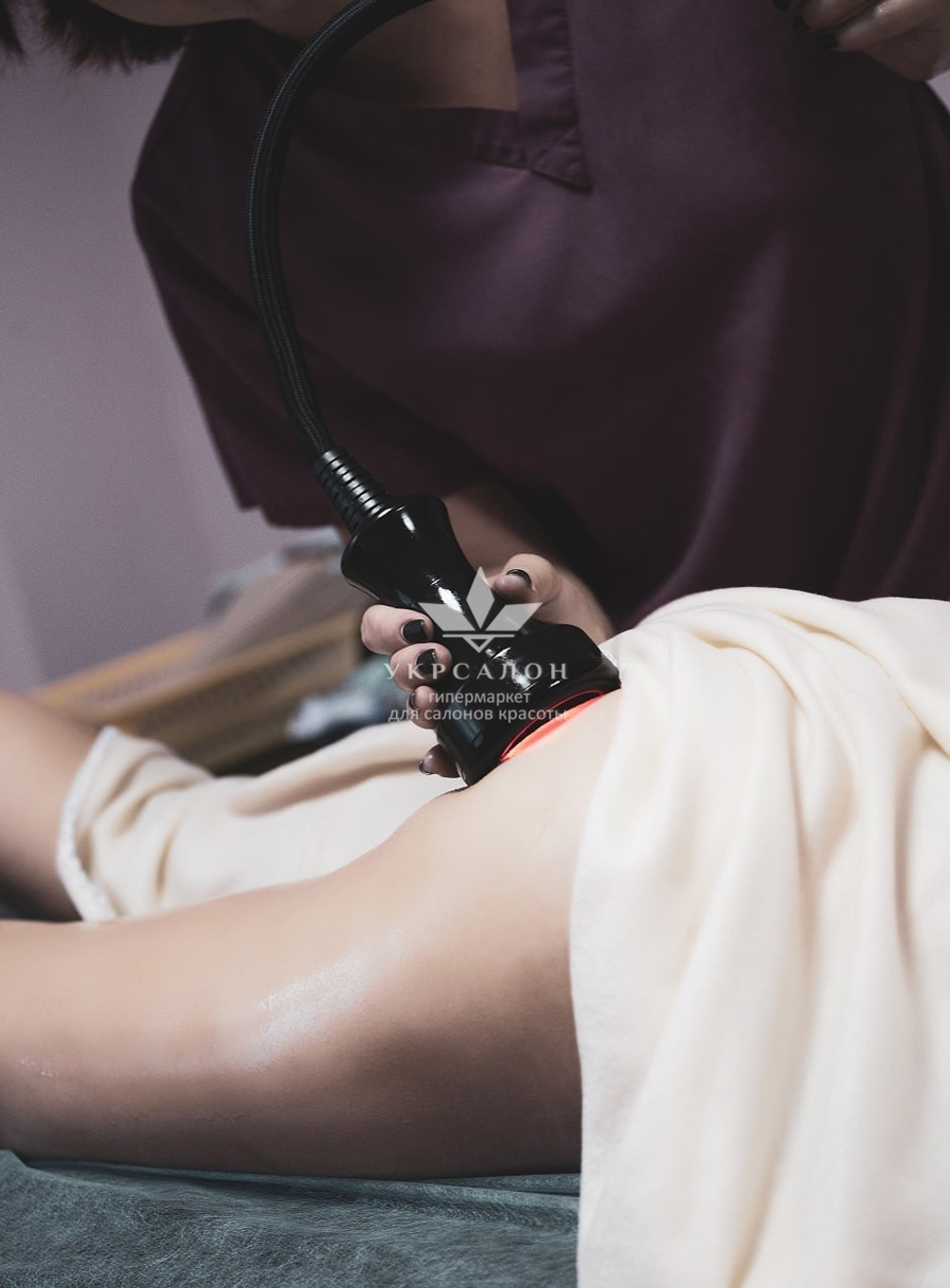 Аппарат вакуумного термомассажа с прогревом 2000