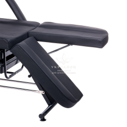 Педикюрно-косметологічна кушетка 203а