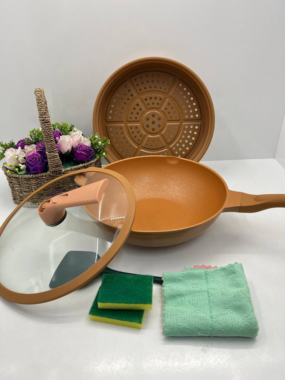 Антипригарная сковородка и лист мантоварки 2в1