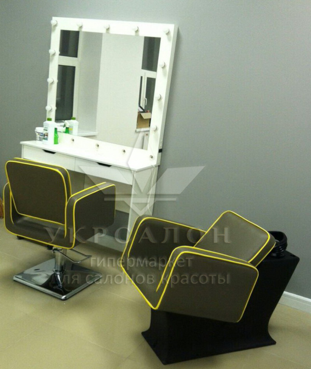 Крісло клієнта JUSTINE