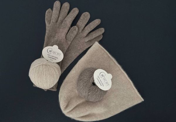 Cașmir Cardiff Small. Un singur ghem. Cașmir Cardiff Small. Un singur ghem.