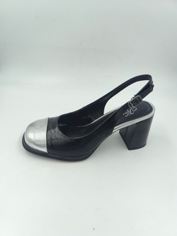 Женские туфли с серебристым носком и открытой пяткой/размеры 35-40