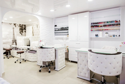 Педикюрное крісло трон queen