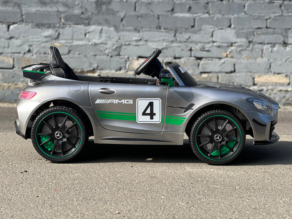 Дитячий електромобіль суперкар Mercedes AMG "WeKids Cars"