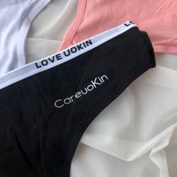 Бавовняні стрінги з написом