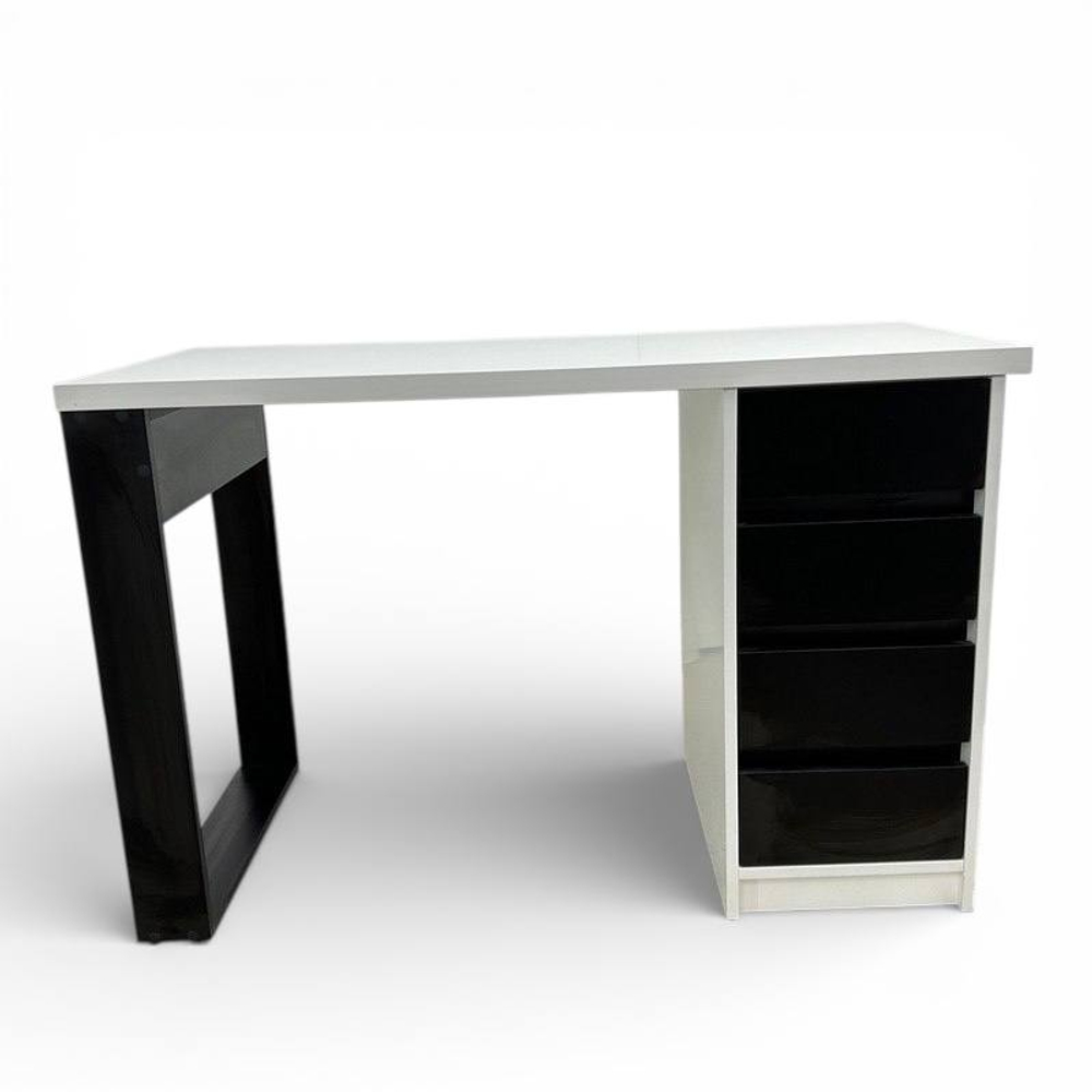 Манікюрний стіл Mark SM-100-08