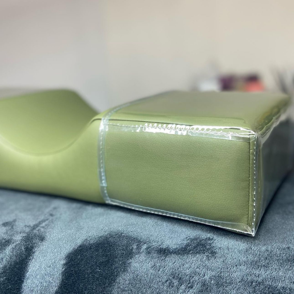 Захисний чохол на подушку під голову