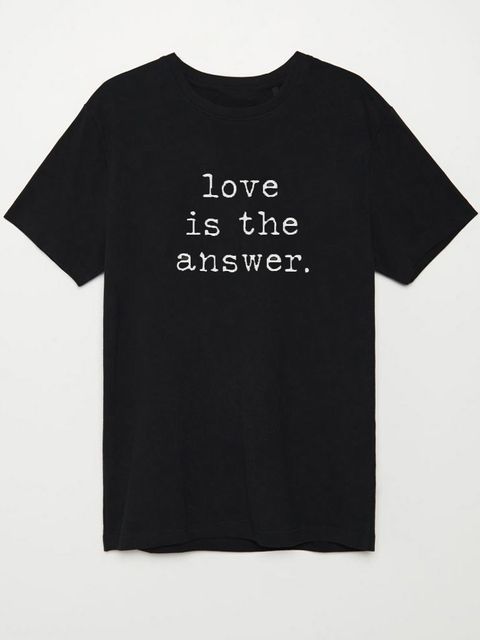 Футболка чоловіча чорна Love is the answer Love&Live