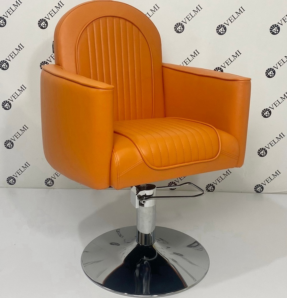 Перукарське крісло Vincent