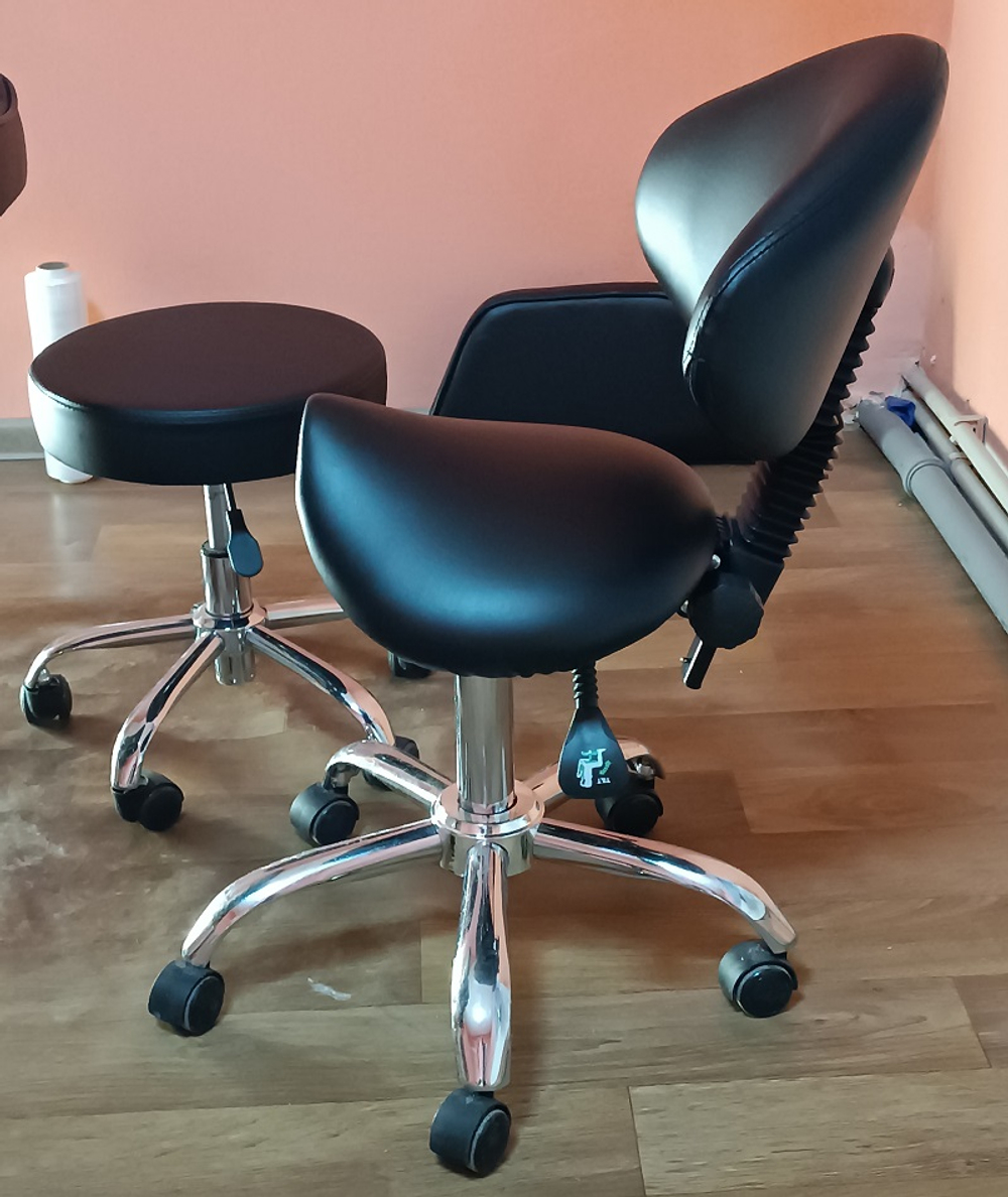 Стул-седло с 3-мя регулировочными механизмами 854