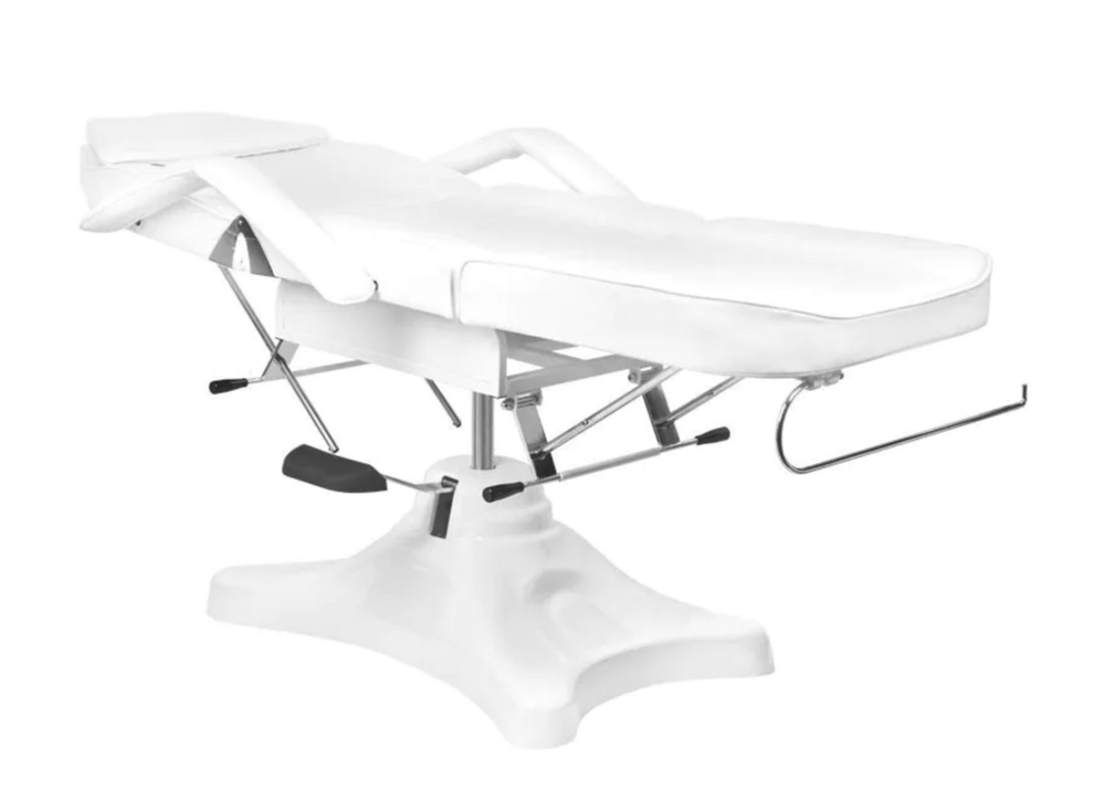 Косметологическая кушетка 234А белая