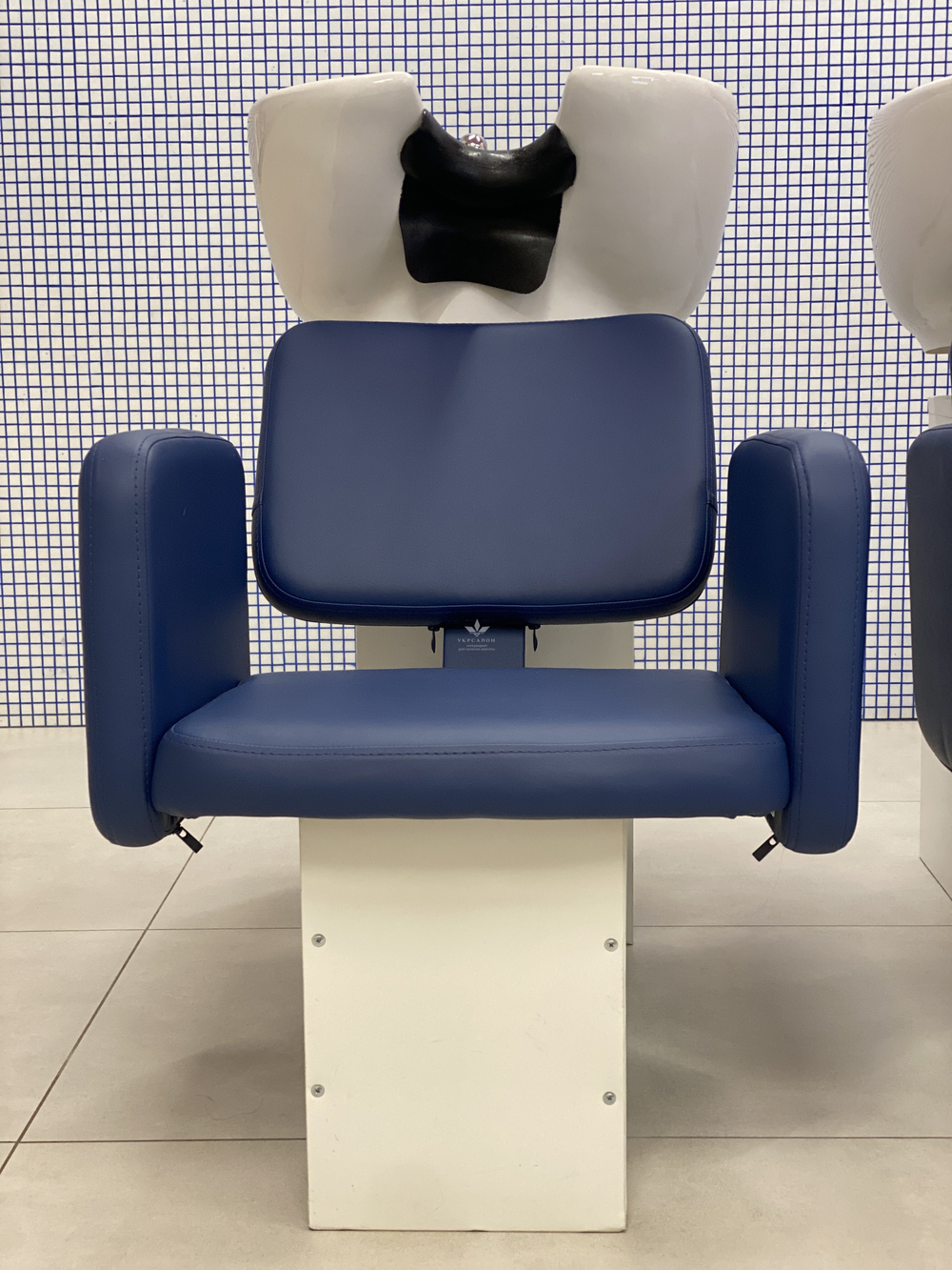 Перукарська мийка Cheap Olimp white