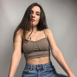 Топ с имитацией косточек