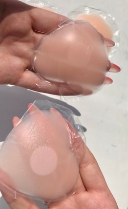 Наклейки силіконові багаторазові для грудей  "серце"