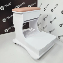 Педикюрна підставка Lira