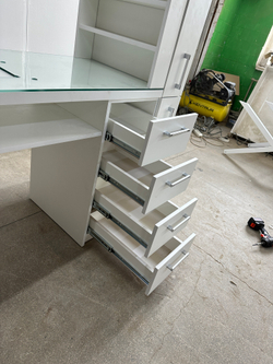 Маникюрный стол Mark SM-300 plus