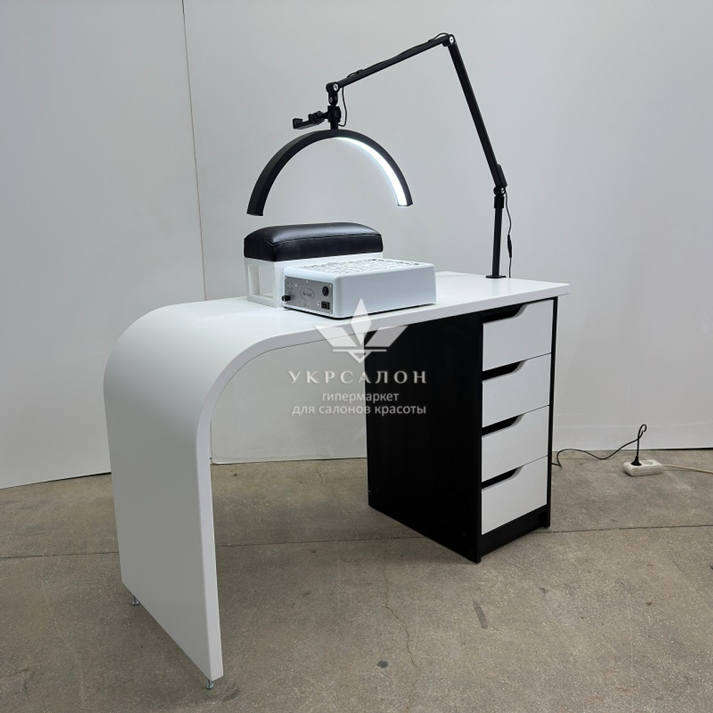 Стіл манікюрний Mark Premium-01а із підставкою для рук