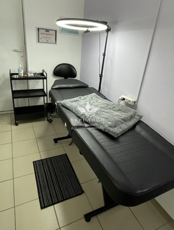 Косметологическая кушетка A-205 черная