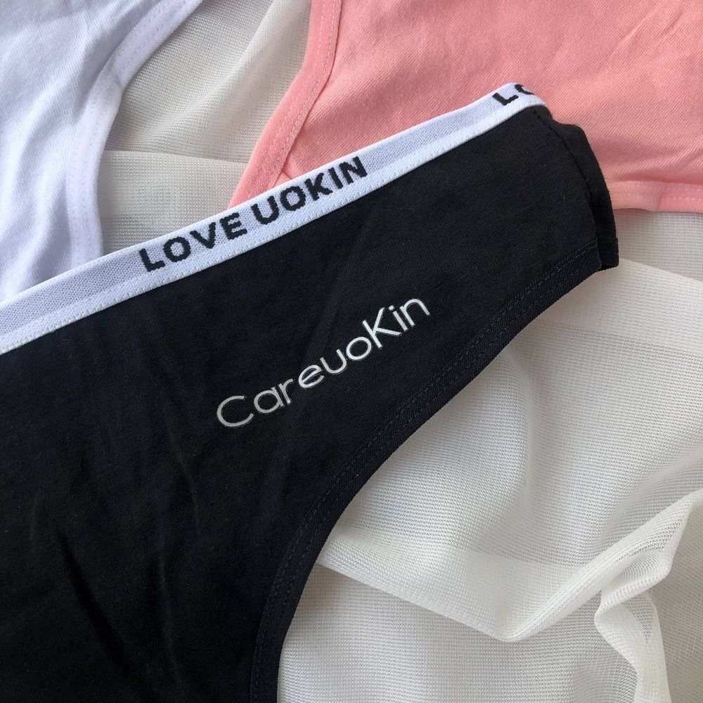 Бавовняні стрінги з написом