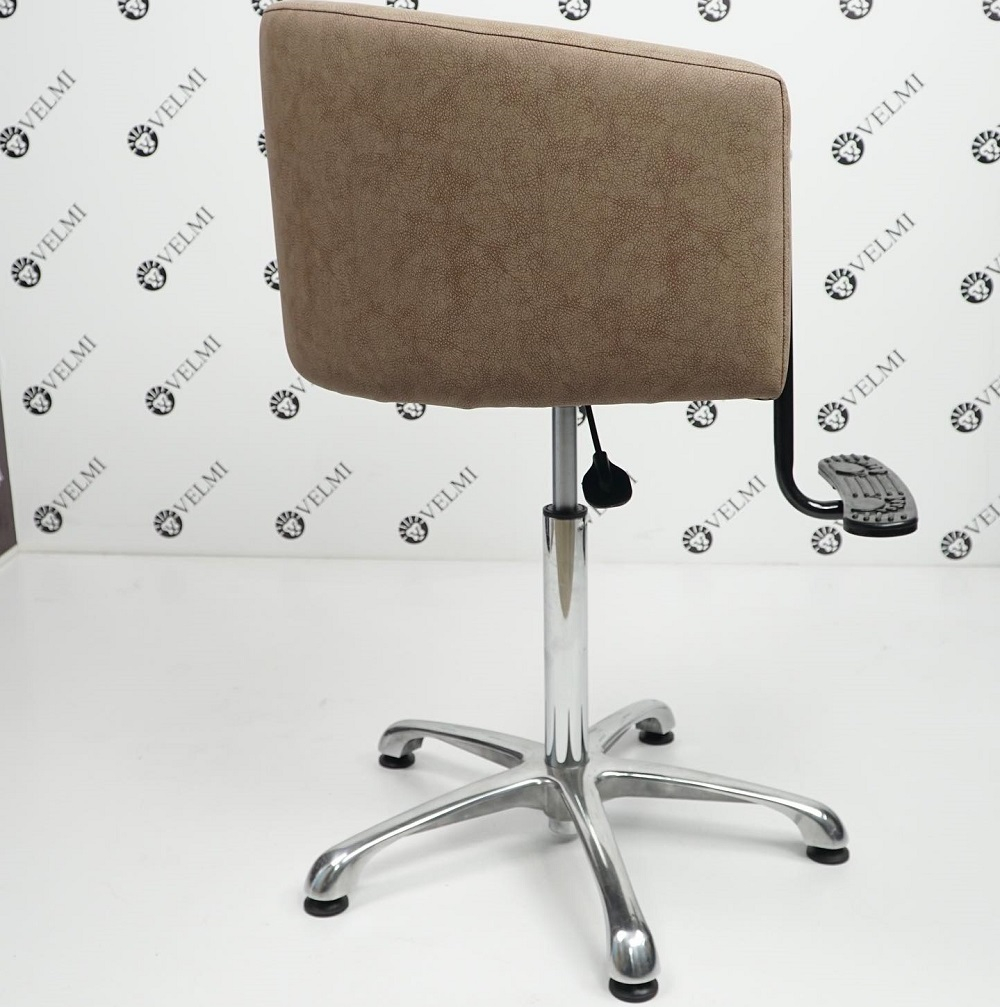 Детское парикмахерское кресло Kid Styling Chair