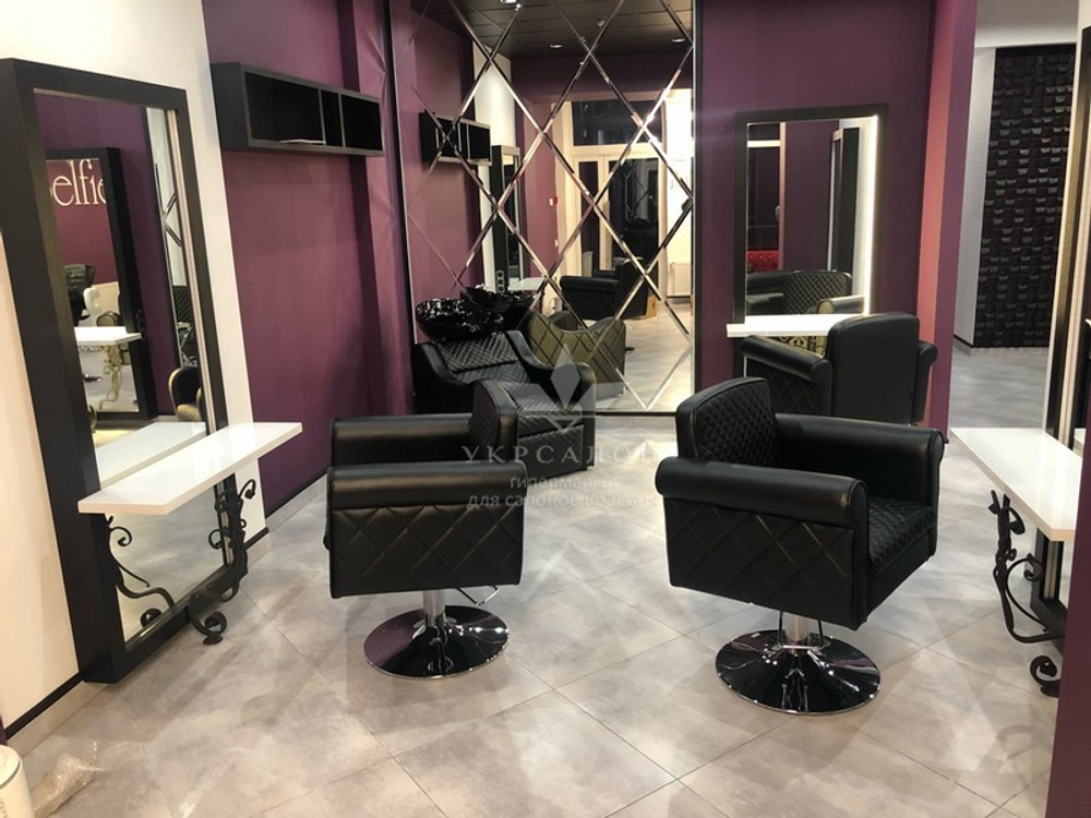 Парикмахерское кресло Ambassador Lux