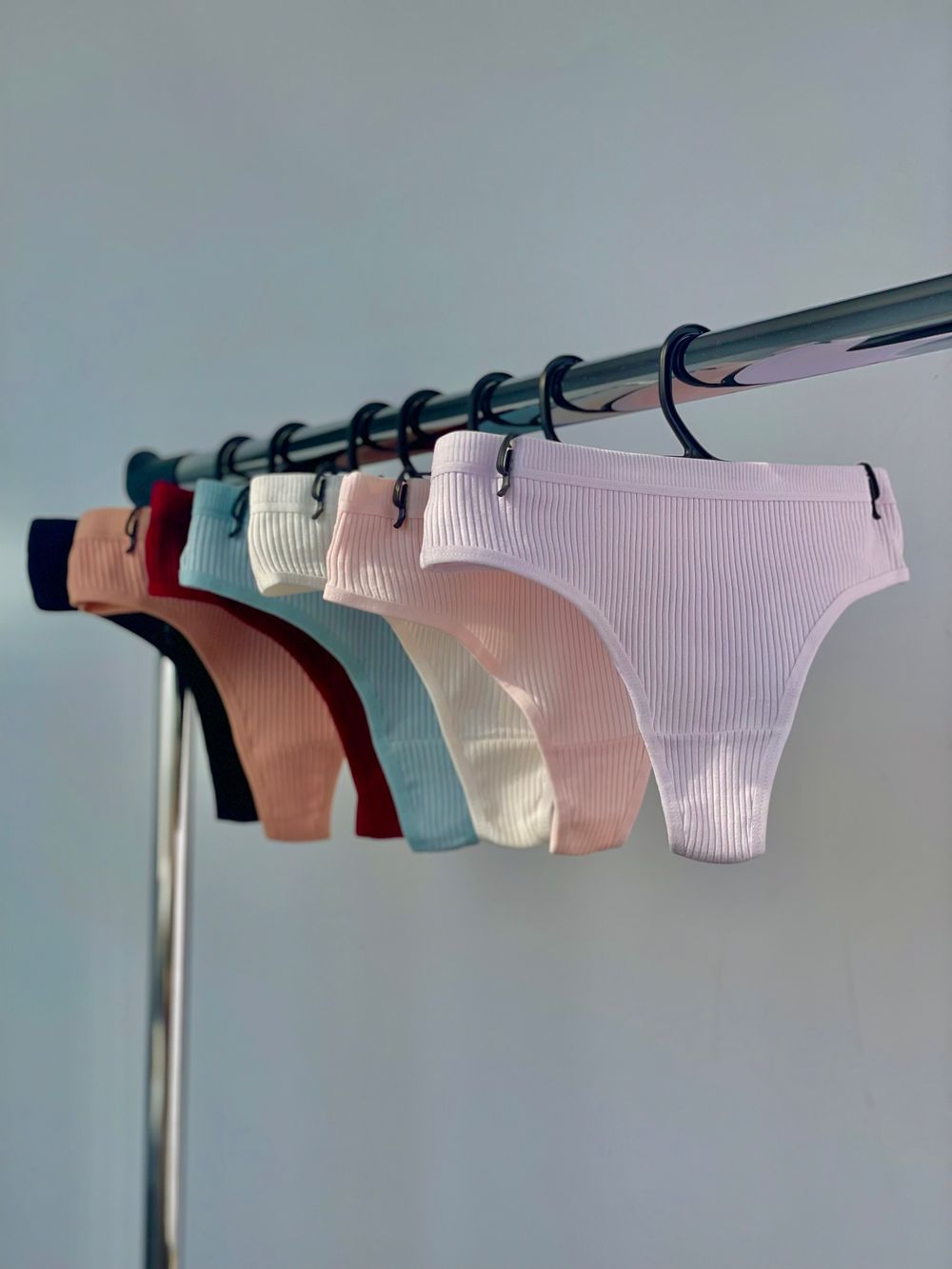 Стрінги в рубчик на повсякдення