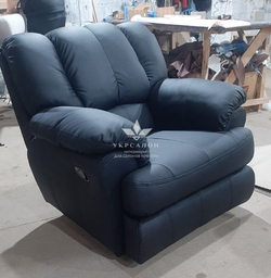 Кресло-реклайнер Модель 3 с электроприводом