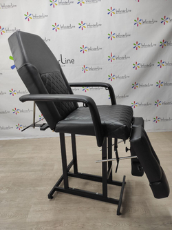 Педикюрне крісло Tertio Black