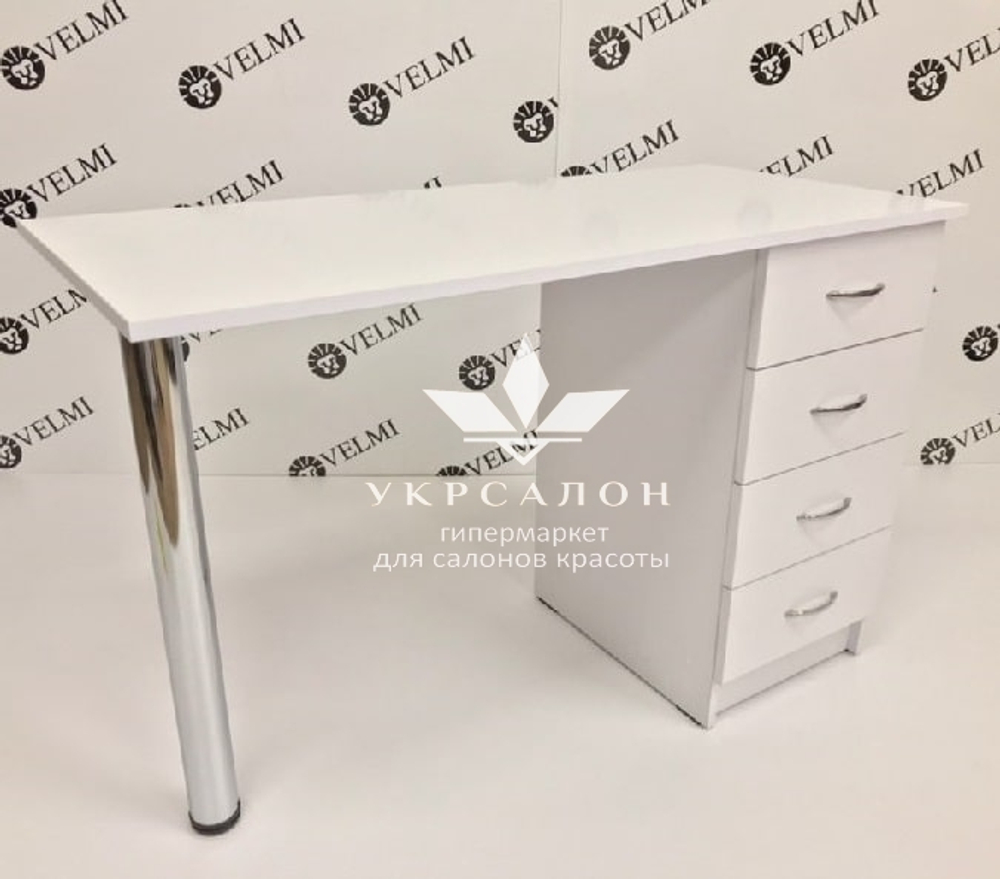 Маникюрный стол Profi