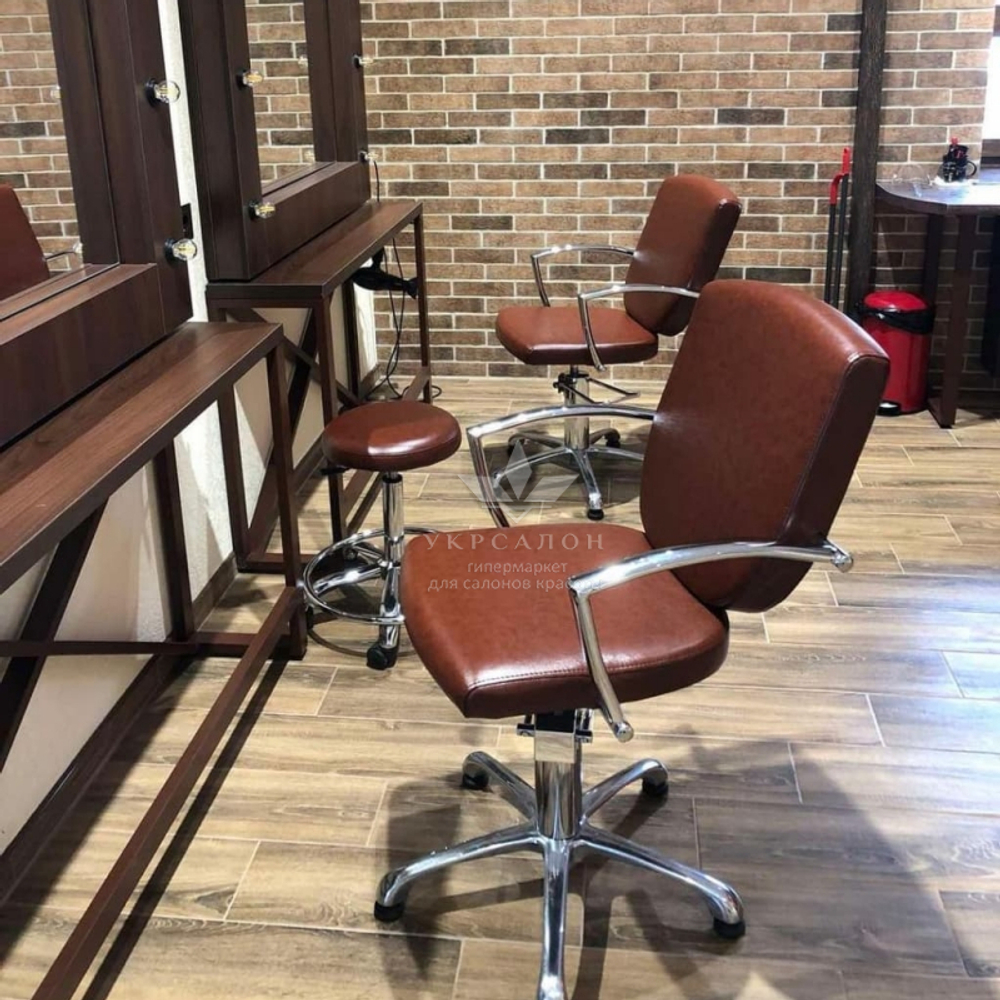 Перукарське крісло Ander