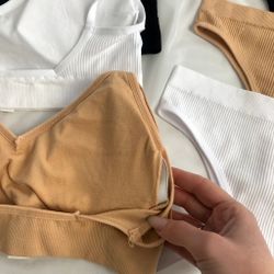 Зручний комплект на кожен день