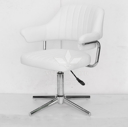 Стульчик мастера Jef Cross