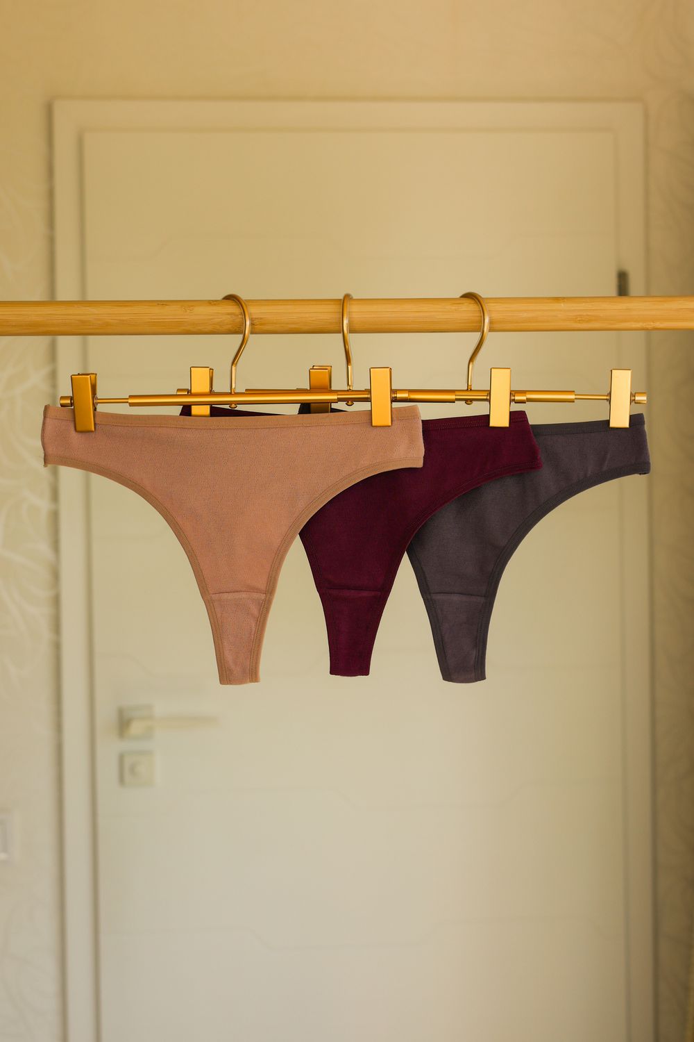 Бокс 3 шт комфотрних стрінг