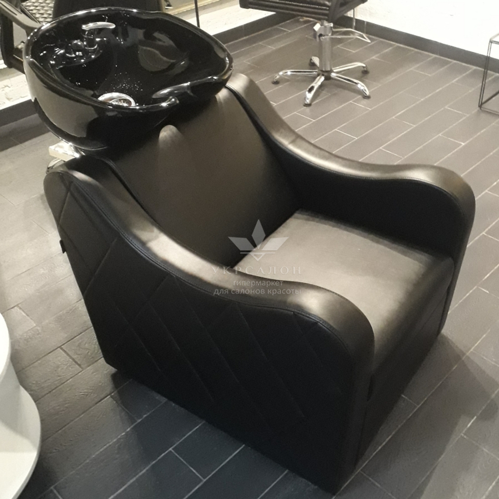 Комплект перукарських меблів Ambassador