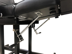 Педикюрне крісло CH-246Т, чорне