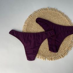 Однотоні стрінги