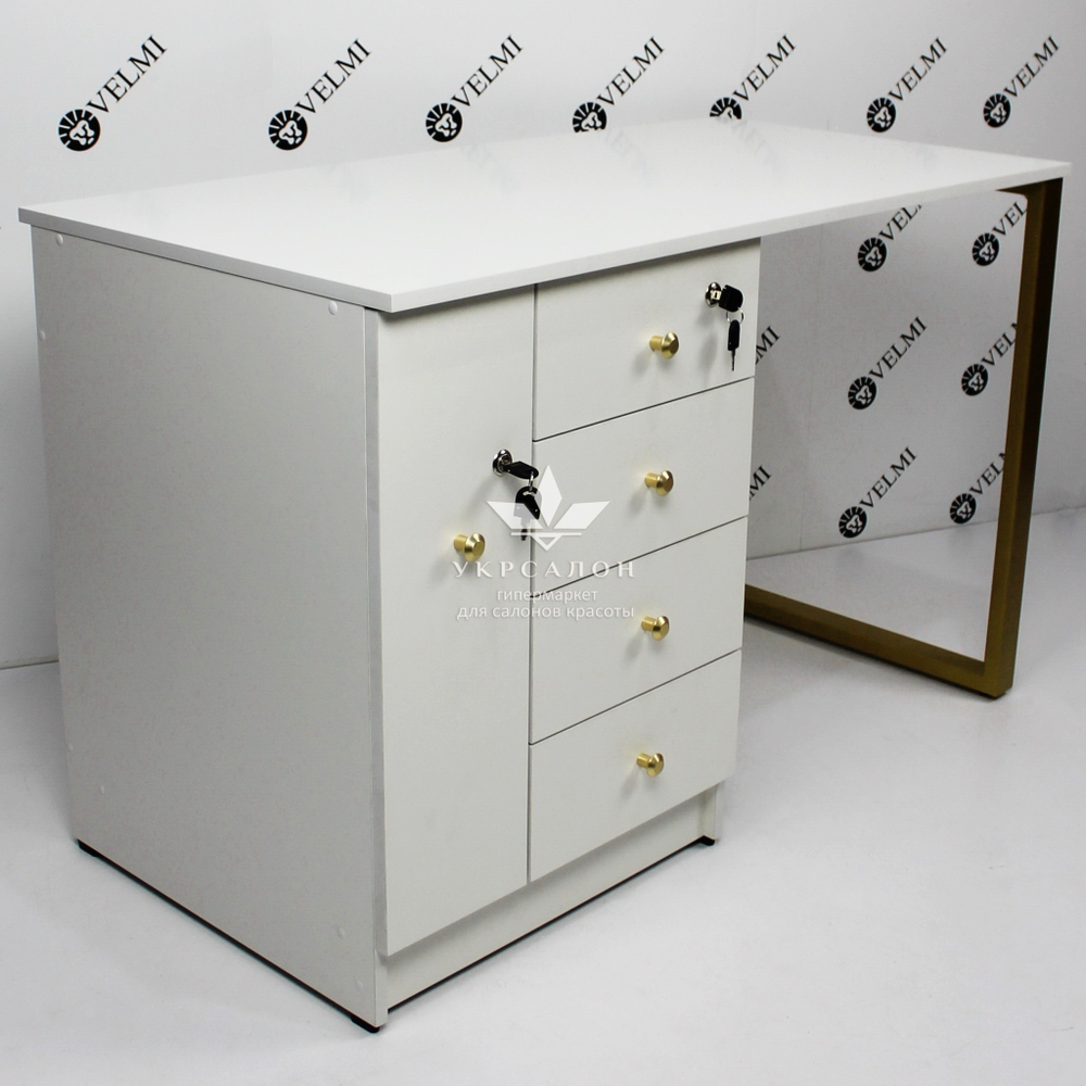 Манікюрний стіл Pandora