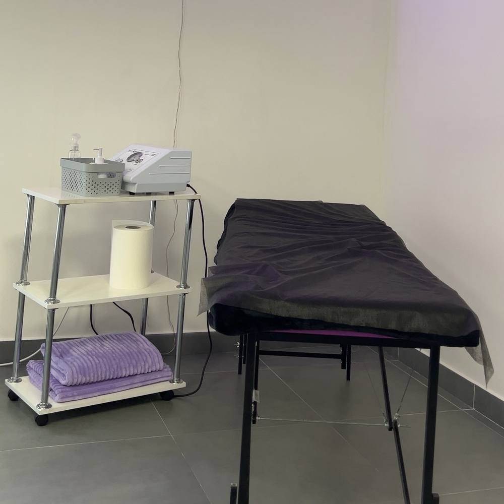 Апарат для вакуумно-роликового масажу im-818