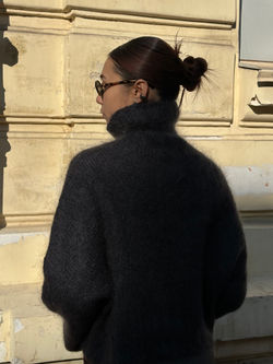 Cloudy sweater Fashion Box
