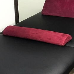 Подушка під поперек клієнта для нарощування вій