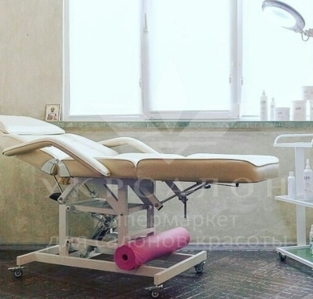 Кушетка косметологическая 233 бежевая