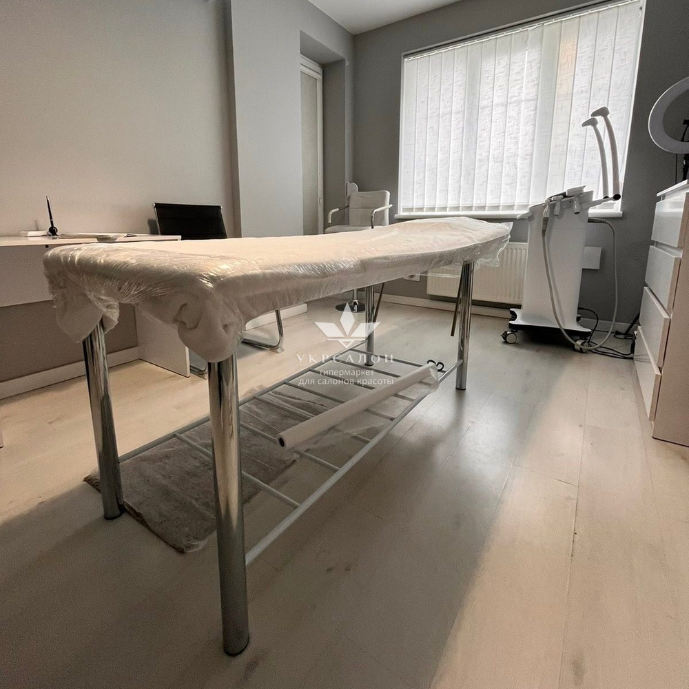 Кушетка масажна стаціонарна КМ-04