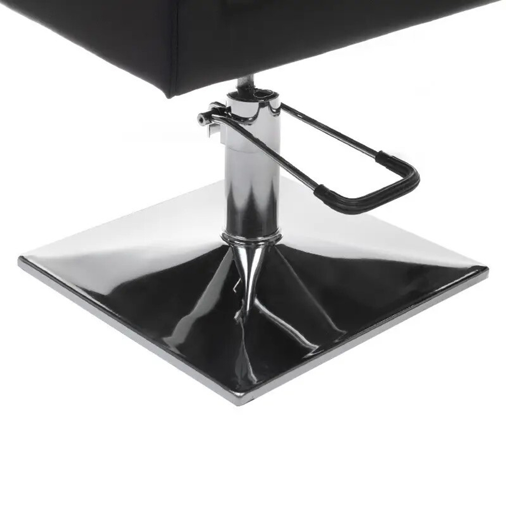 Парикмахерское кресло  Royal