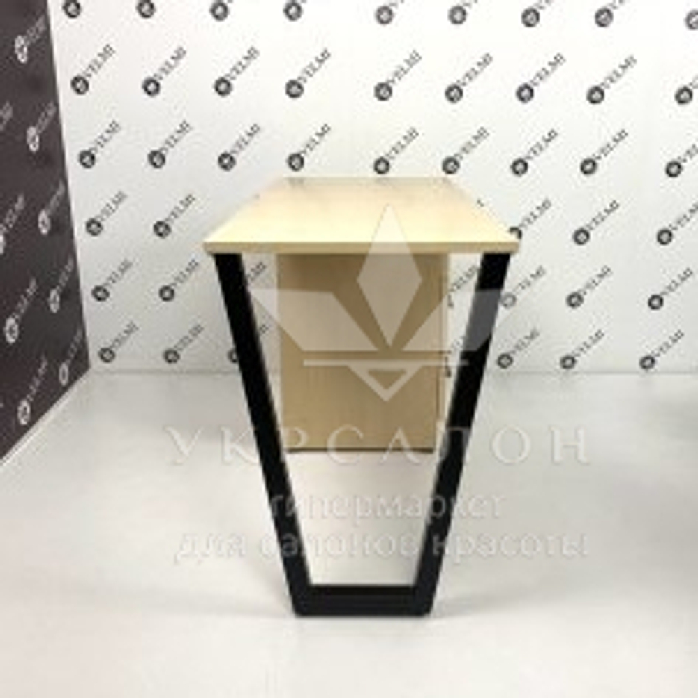 Маникюрный стол Veles