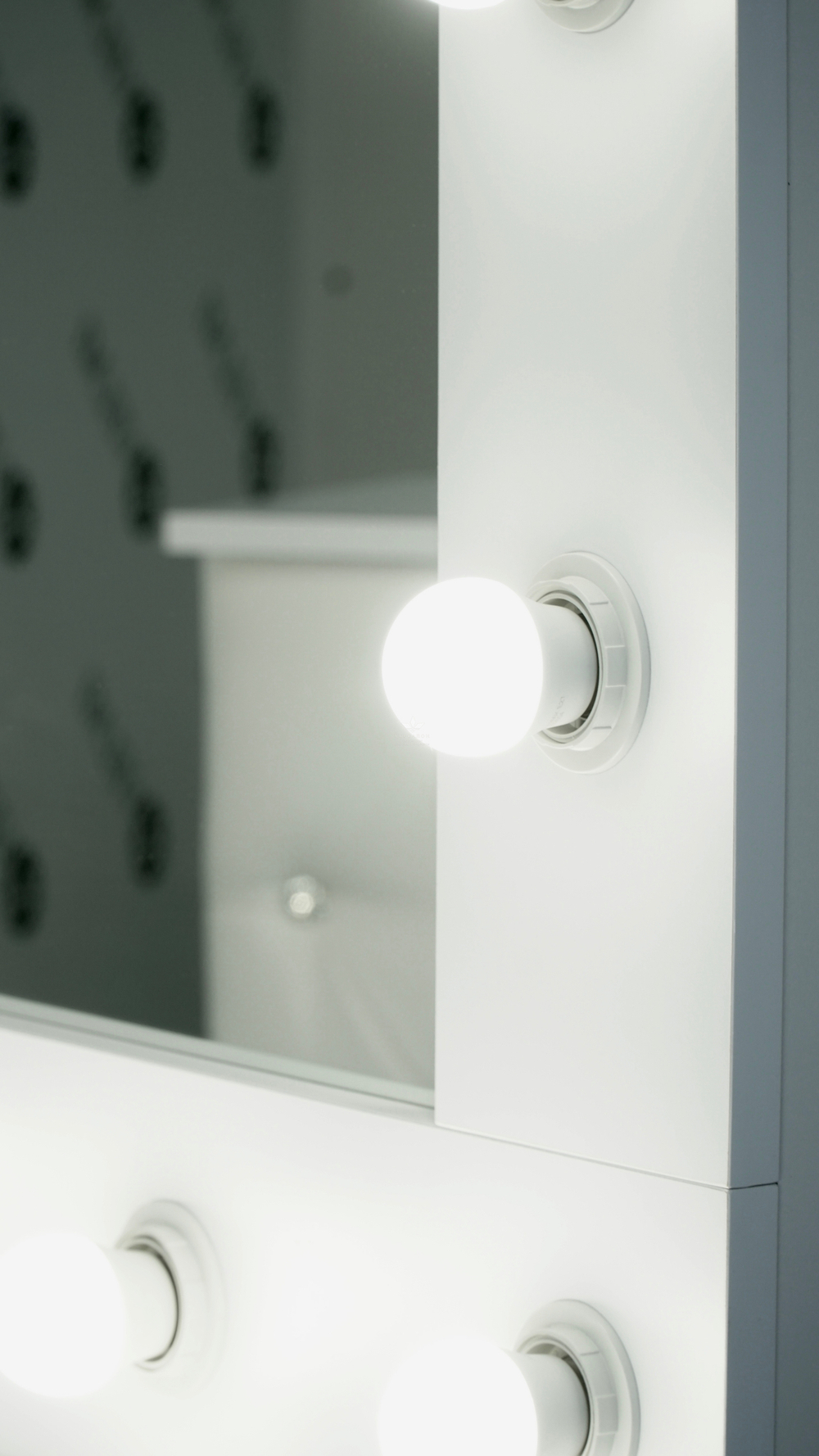 Парикмахерское рабочее место 718