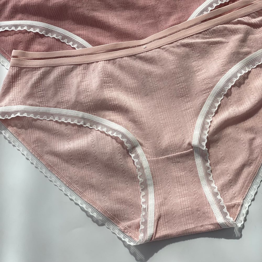 Сліпи з широкою напівпрозорою резинкою