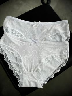 Сліпи мереживні спереду і гладенькі ззаду